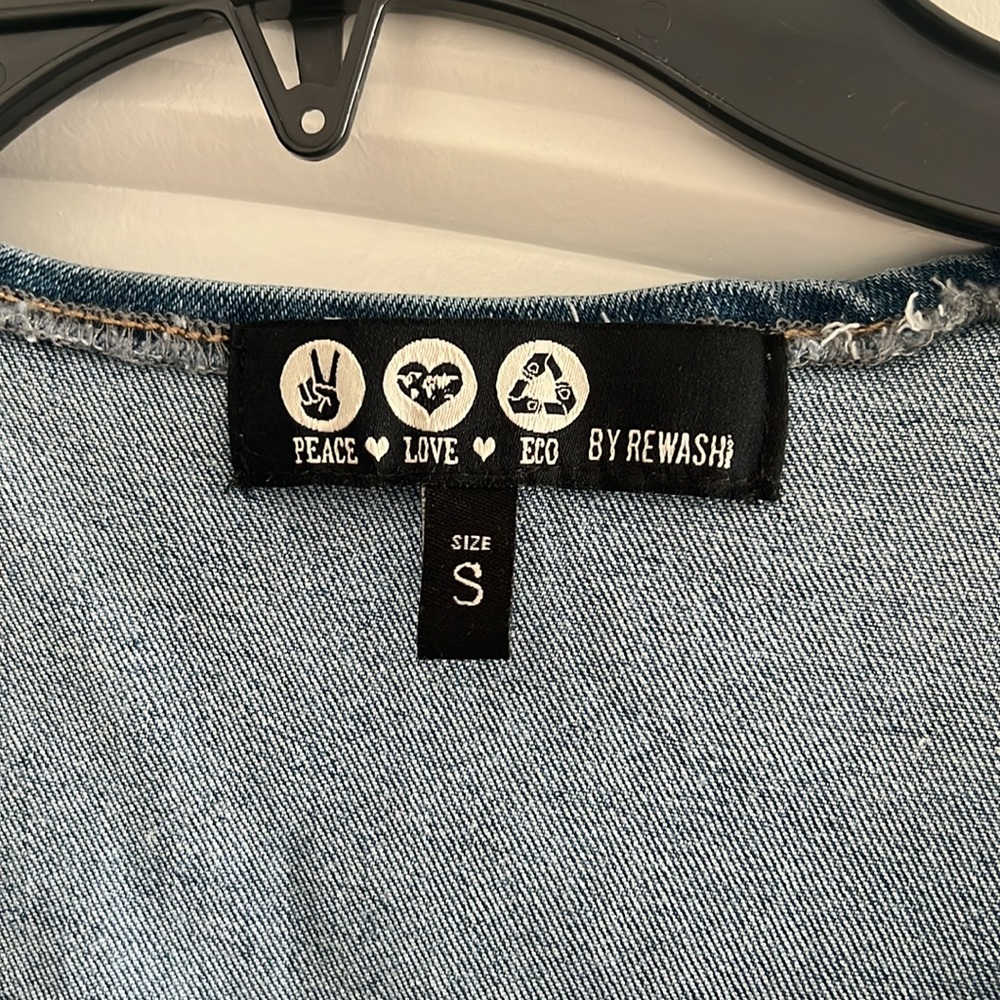 Cutest fall denim dress! - Picture 2 of 2